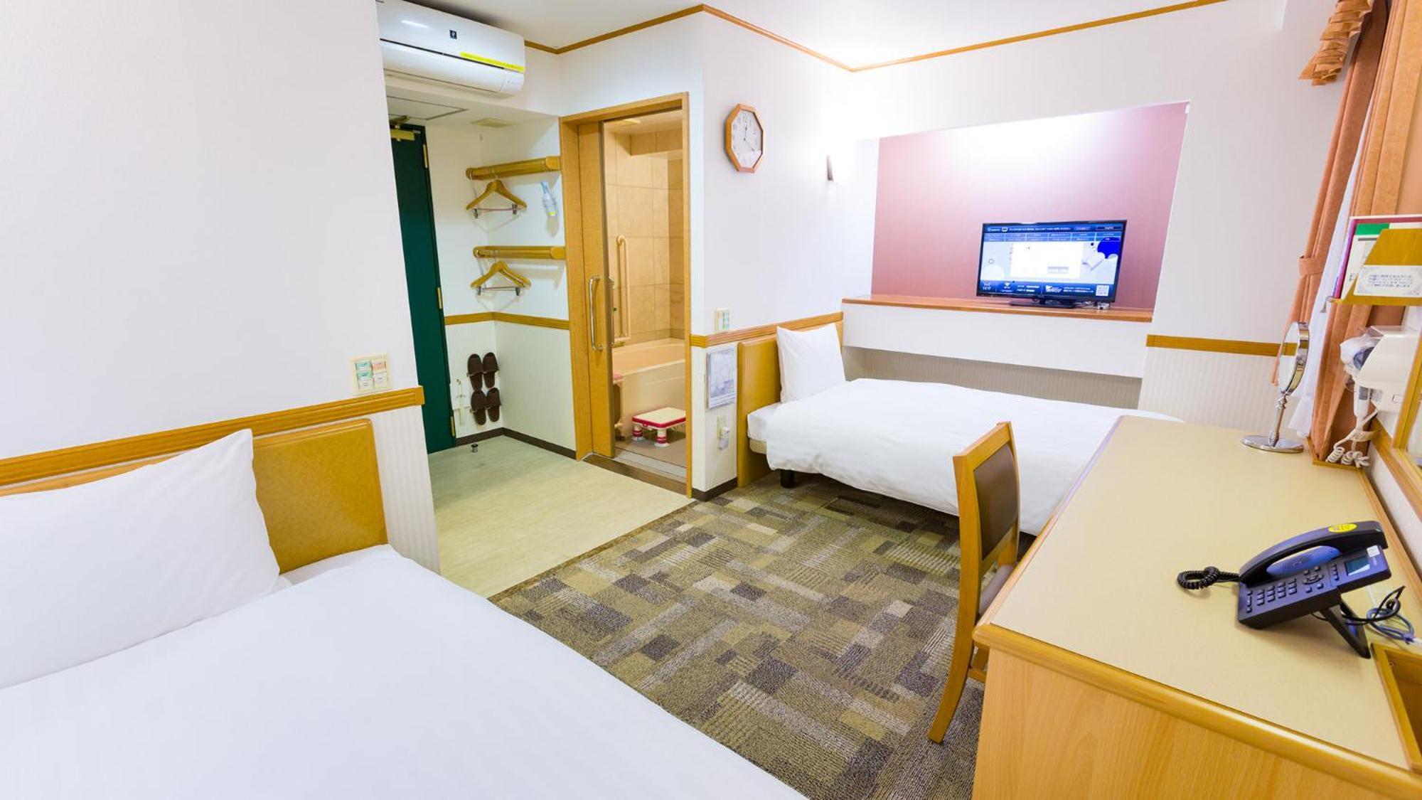 Toyoko Inn Fukushima-Eki Higashi-Guchi No 2 Fukushima  Pokój zdjęcie